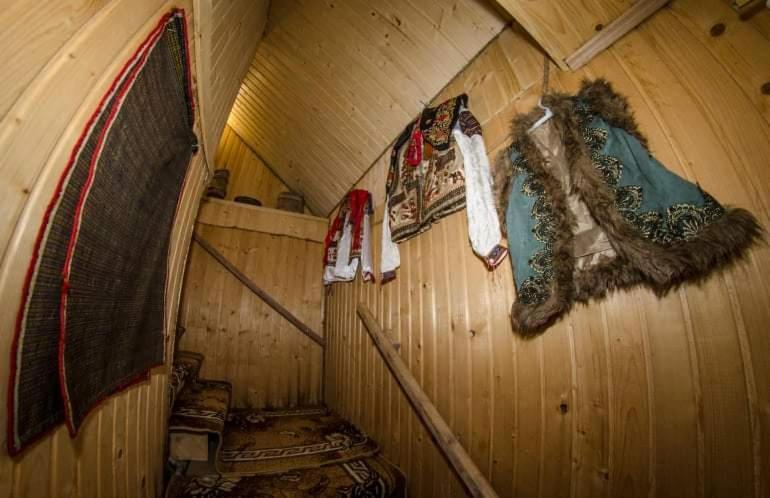Gostynnyi Dvir U Marichky Hotel Лазещина Екстериор снимка