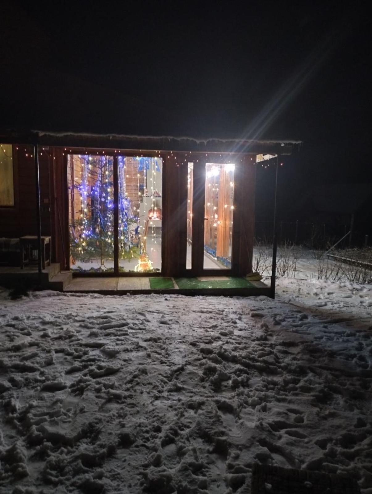 Gostynnyi Dvir U Marichky Hotel Лазещина Екстериор снимка