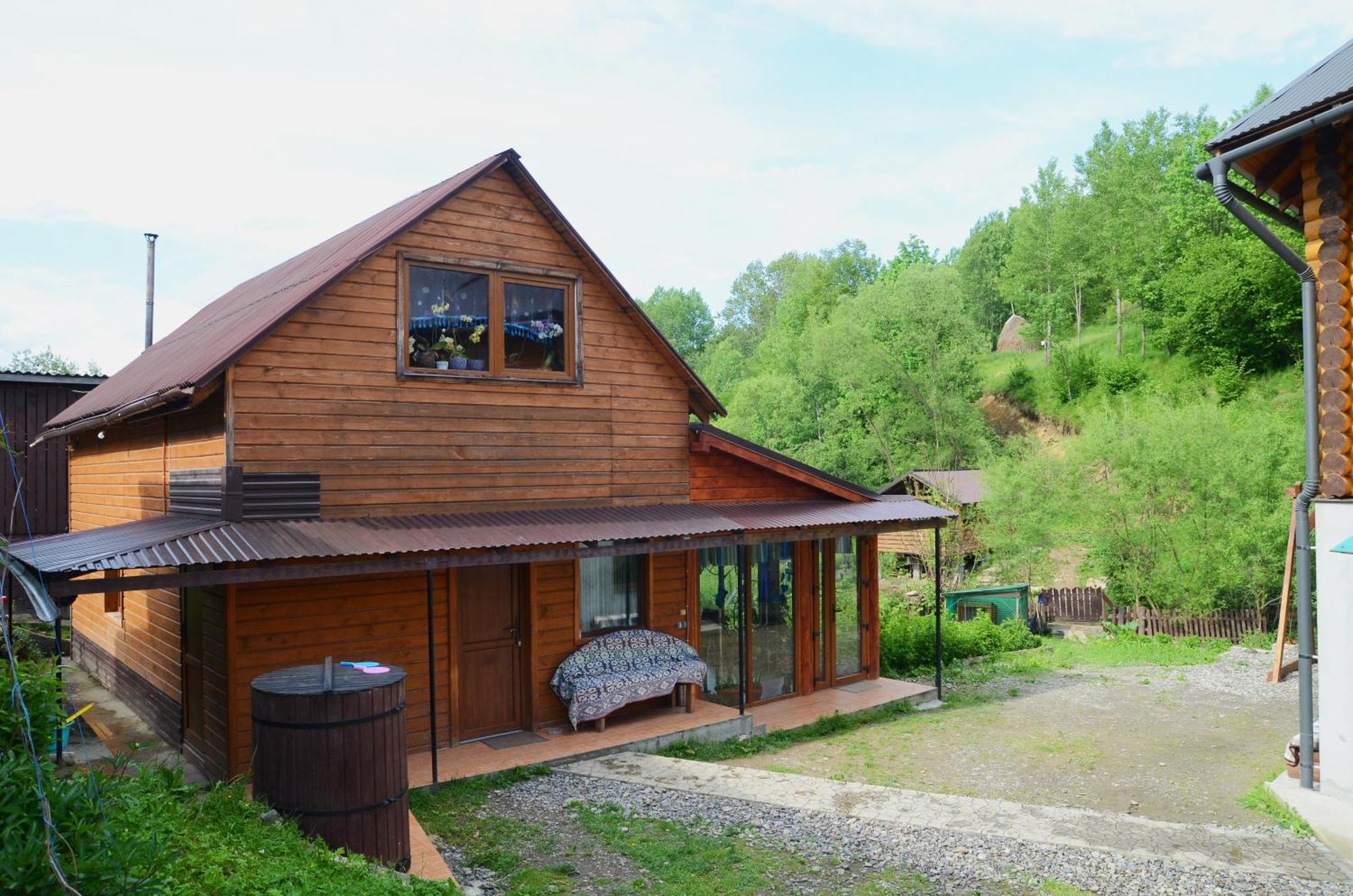 Gostynnyi Dvir U Marichky Hotel Лазещина Екстериор снимка
