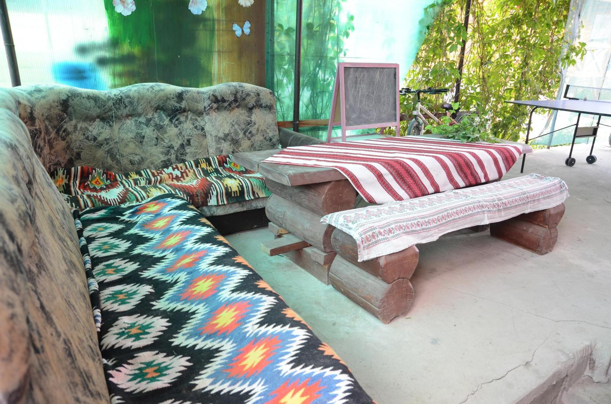 Gostynnyi Dvir U Marichky Hotel Лазещина Екстериор снимка